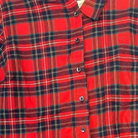 Weatherproof Comfort Stretch Red Plaid Long Sleeve Shirt. - Picture 3 of 6